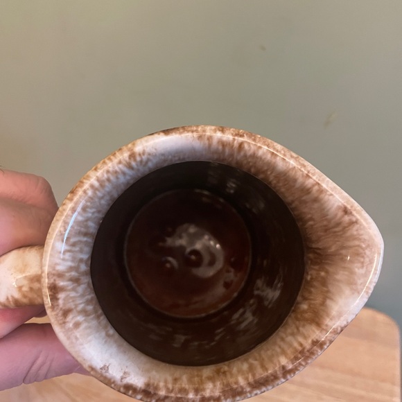 Vintage 100% Ceramic Pitcher ~ Jug 30oz - Picture 2 of 4